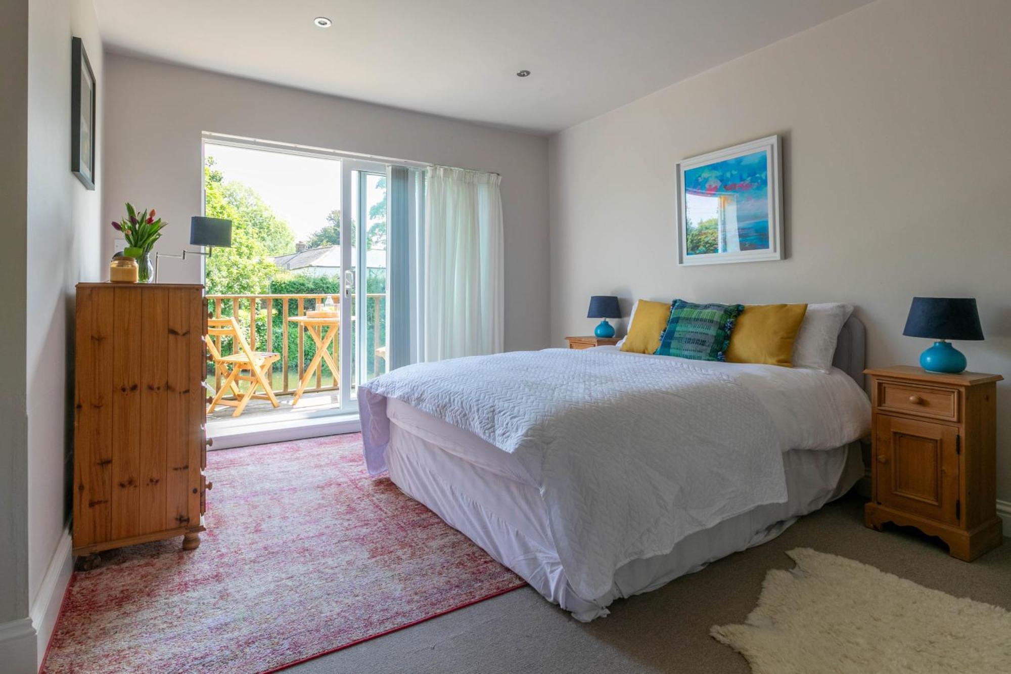 Riverside Escape Iden Rye Villa Exterior photo